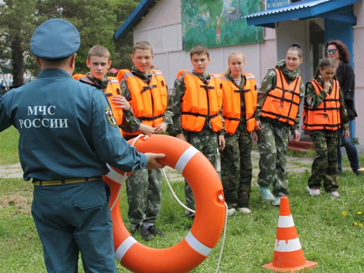 В Омске дети росгвардейцев приняли участие в межведомственной детской спортивно-патриотической игре «Юный патриот Отечества»