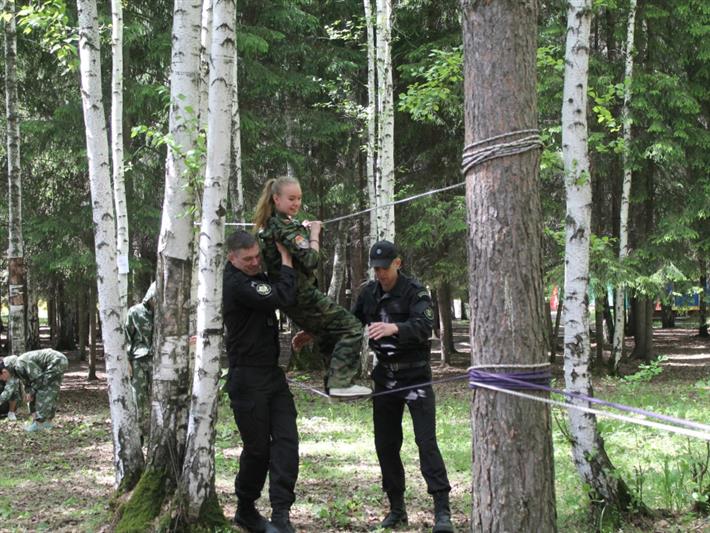 В Омске дети росгвардейцев приняли участие в межведомственной детской спортивно-патриотической игре «Юный патриот Отечества»