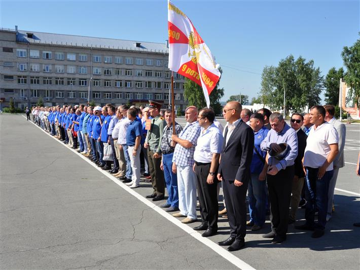 В Новосибирском военном институте имени генерала армии И.К. Яковлева состоялось торжественная встреча выпускников 