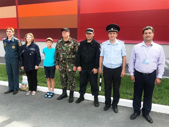 Сотрудники ОМОН присоединились к проведению Дня безопасности в Магнитогорске