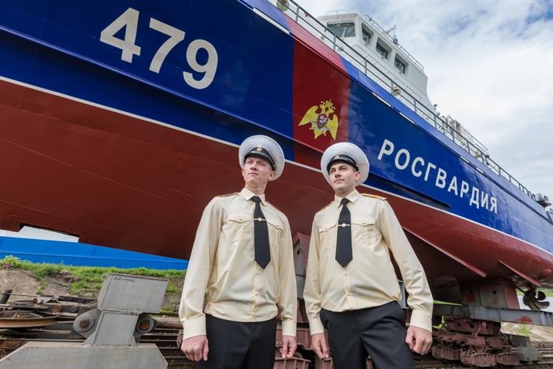 «Грачонок» спущен на воду