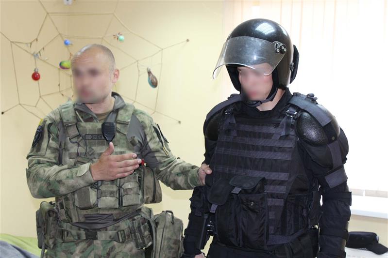 Росгвардейцы провели акцию «Знаем Комаровского» для юных петрозаводчан