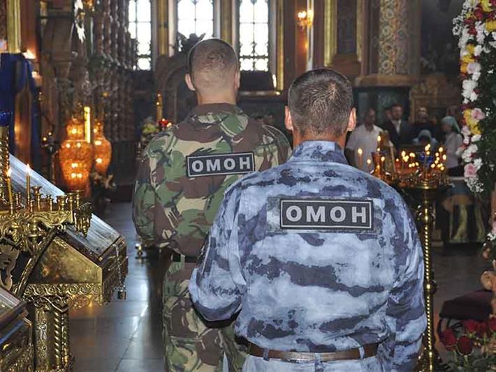  Сотрудники Управления Росгвардии по Иркутской области в День Крещения Руси почтили память небесного покровителя Росгвардии - Святого князя Владимира
