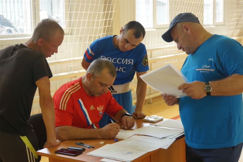 В Объединенной группировке войск (сил) по проведению контртеррористических операций на территории Северо-Кавказского региона прошел турнир по настольному теннису