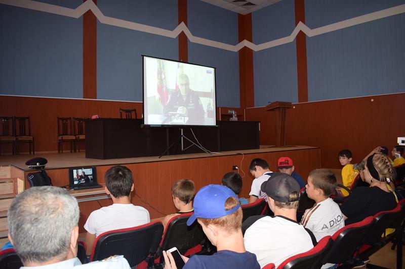 В Дагестане продолжается акция «Каникулы с Росгвардией»