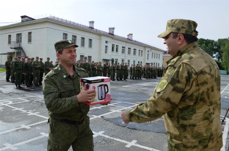 Лесновский полк  по охране важных государственных объектов отметил 71-ю годовщину со дня образования
