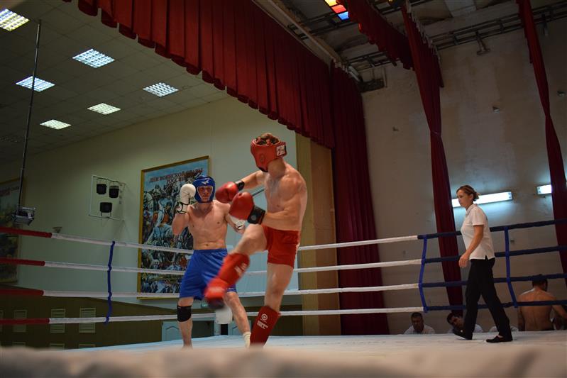 В Казани определились чемпионы Приволжского округа Росгвардии по комплексному единоборству (фото)