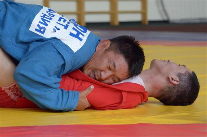 В Хабаровске прошел чемпионат Восточного округа Росгвардии по самбо 
