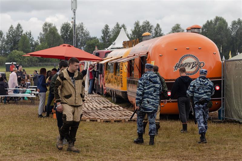 Росгвардия выполнила задачи по охране правопорядка во время рок-фестиваля «Нашествие-2019» (фото)