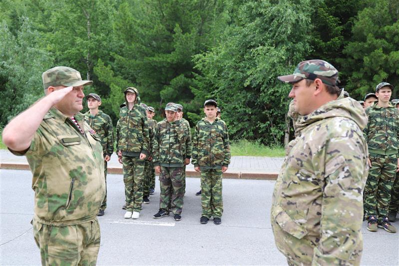 В Ханты-Мансийске   выбрали лучших воспитанников военно-патриотического лагеря «Юный росгвардеец»