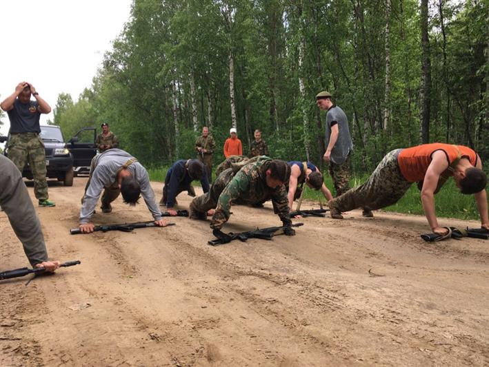 В рамках акции «Каникулы с Росгвардией» военнослужащие ведомства приняли у архангельских школьников нормативы по физической подготовке