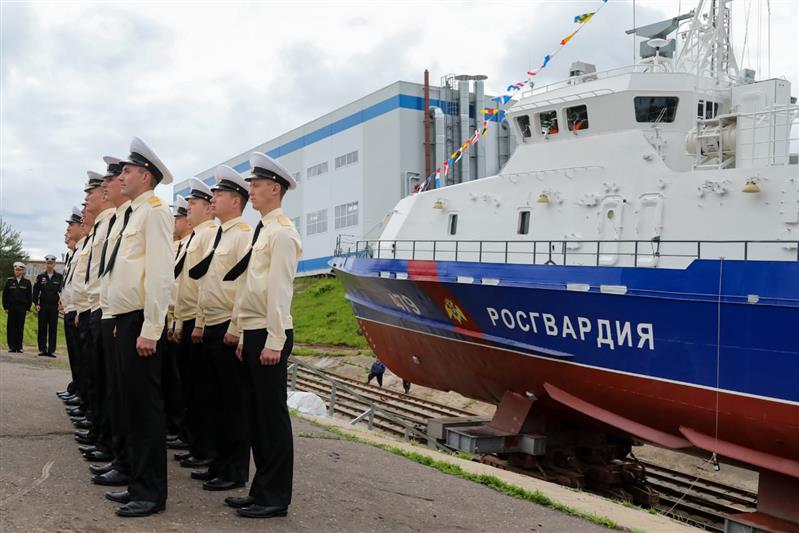 В Ярославской области состоялся спуск второго катера проекта «Грачонок», построенного для Росгвардии