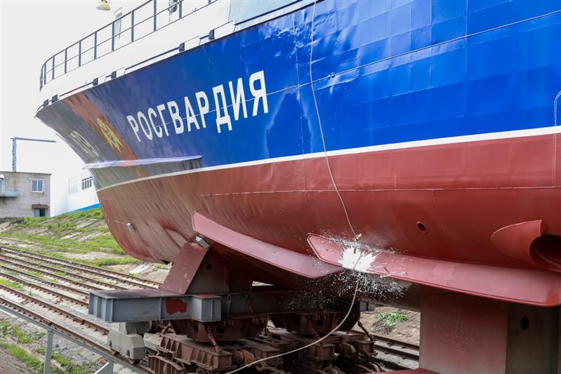 В Ярославской области состоялся спуск второго катера проекта «Грачонок», построенного для Росгвардии