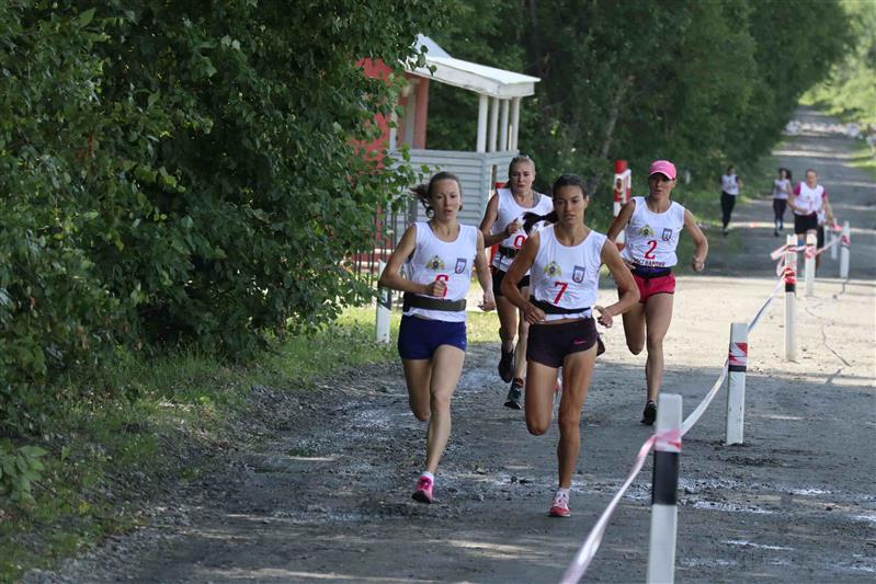 В Екатеринбурге стартовал чемпионат Росгвардии по служебному биатлону и легкоатлетическому кроссу (видео)