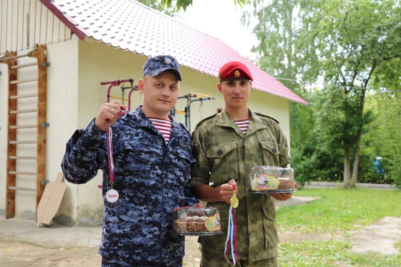 В Екатеринбурге проведены мероприятия всероссийской акции «Каникулы с Росгвардией» (фото, видео)