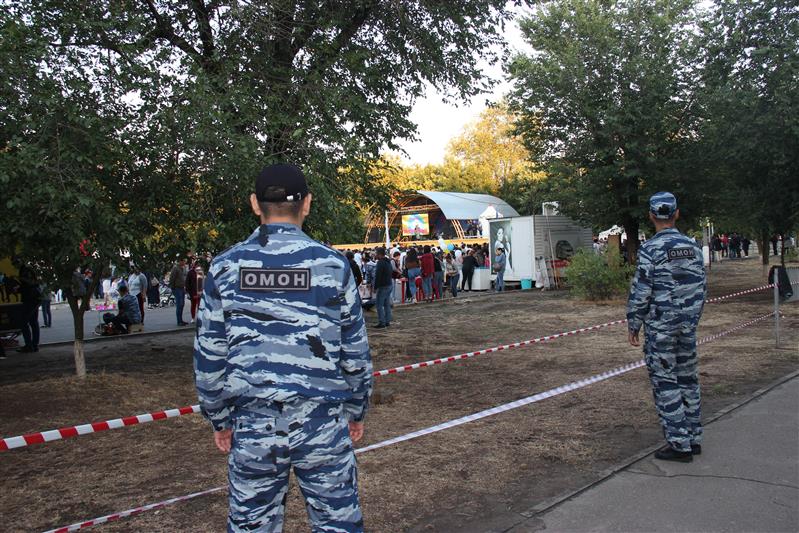 Росгвардия  обеспечила охрану общественного порядка на массовых мероприятиях в День Калмыкии