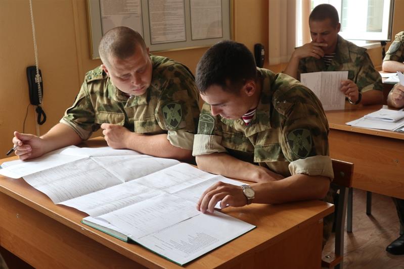 Завершился учебно-методический сбор должностных лиц Росгвардии, отвечающих за организацию охраны важных государственных объектов и специальных грузов