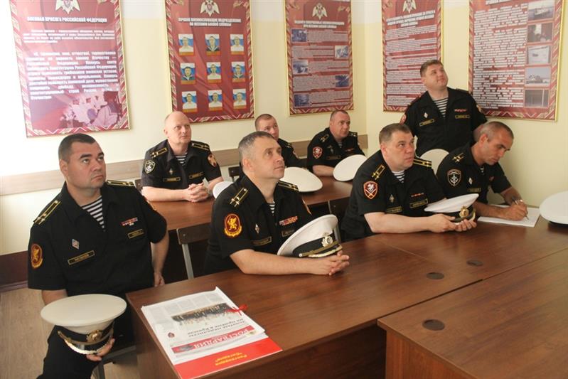 Завершился учебно-методический сбор должностных лиц Росгвардии, отвечающих за организацию охраны важных государственных объектов и специальных грузов