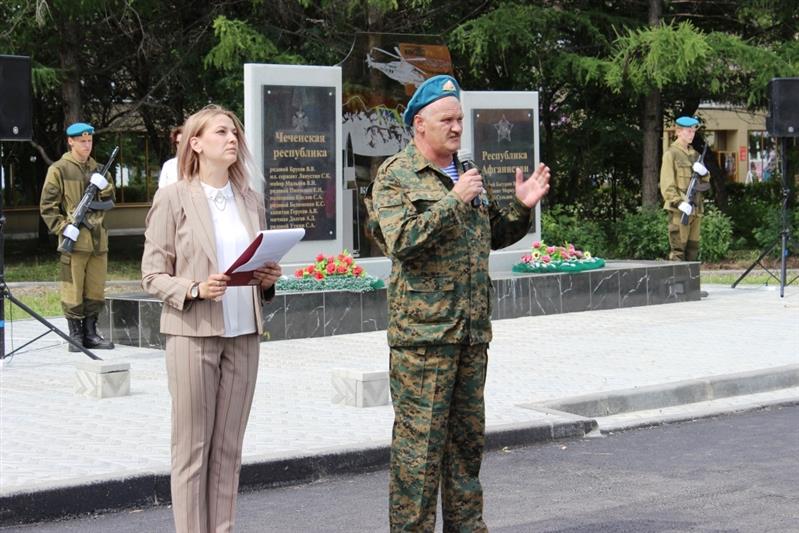 Сотрудники вневедомственной охраны стали инициаторами памятного мероприятия в честь Дня ветеранов боевых действий на Южном Урале