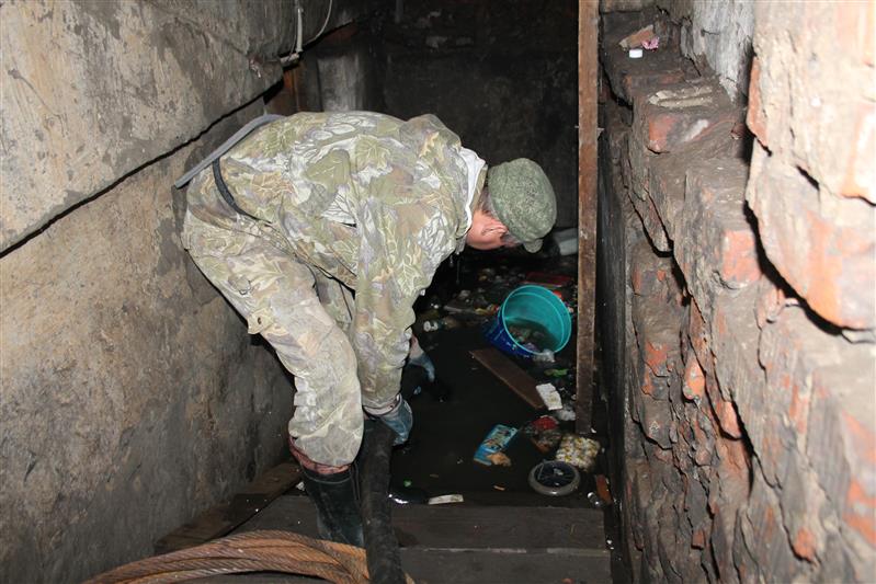 Росгвардия освобождает от воды жилые дома в труднодоступных районах Нижнеудинска (фото, видео)