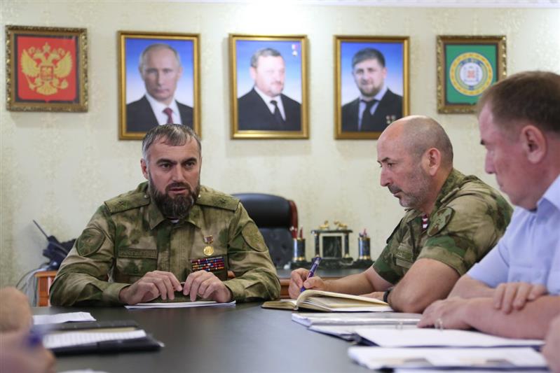 Начальник Управления Росгвардии по Чеченской Республике подвёл итоги обеспечения безопасности на прошедших массовых мероприятиях