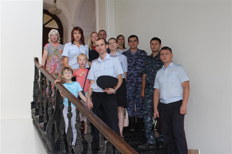 В канун Дня семьи, любви и верности семьи саратовских росгвардейцев приобщились к истории большой любви святых Петра и Февронии Муромских