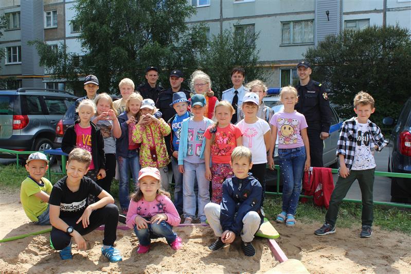 В Вологде продолжается всероссийская акция «Каникулы с Росгвардией»