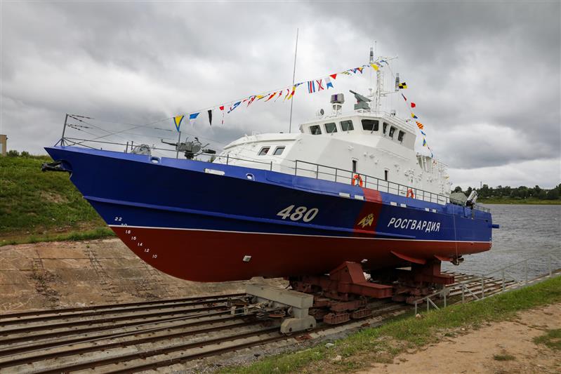 Состоялся спуск на воду третьего катера проекта «Грачонок» для Росгвардии