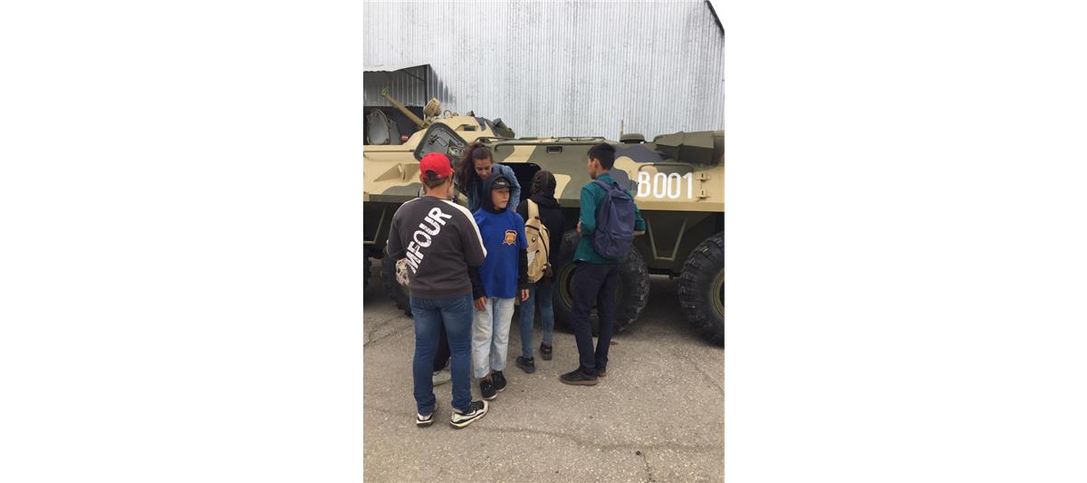 Якутский ОМОН организовал патриотическое мероприятие для отдыхающих оздоровительного лагеря  