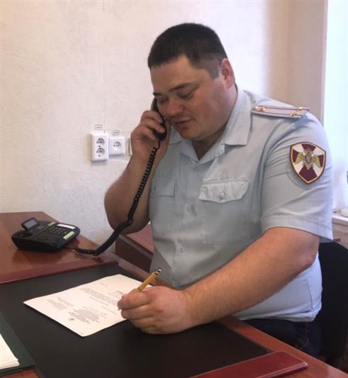 Начальник центра лицензионно-разрешительной работы Управления Росгвардии по Курганской области ответил на вопросы граждан в ходе «прямой линии»