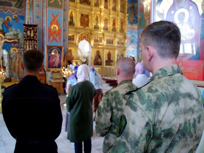  В Хакасии росгвардейцы приняли участие в мероприятиях, посвященных Дню крещения Руси