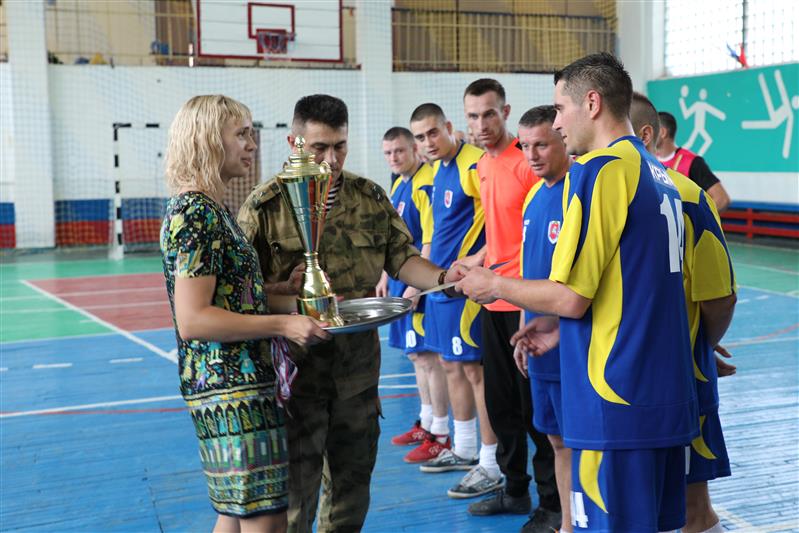 В крымском соединении Росгвардии состоялся турнир по мини-футболу, приуроченный к 100-летию со дня рождения Михаила Калашникова 