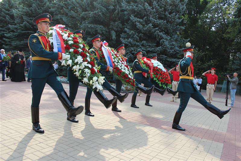 Росгвардия приняла участие в праздновании 76-й годовщины победы в Курской битве