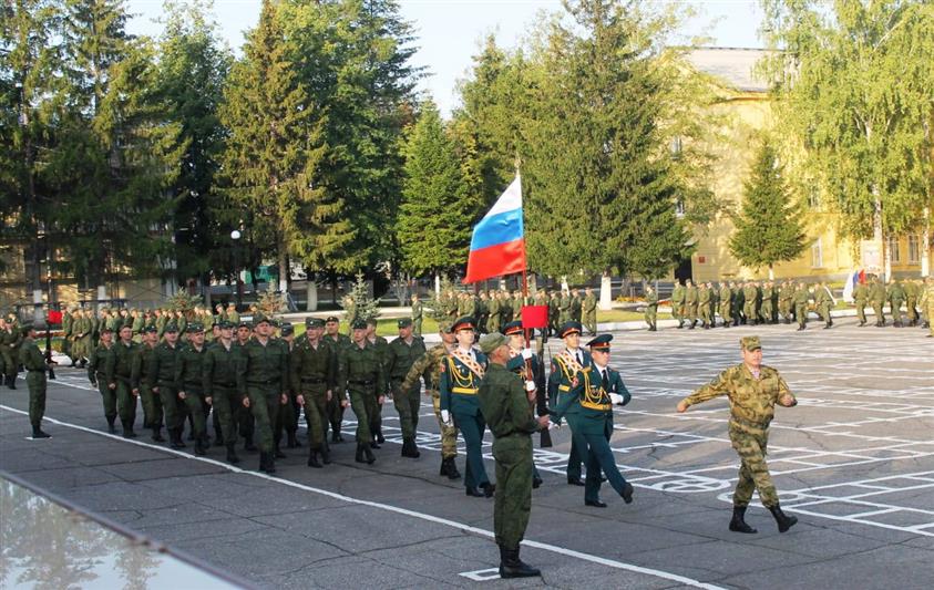 Росгвардейцы Сибирского округа приняли участие в торжественных мероприятиях, посвящённых Государственному флагу России
