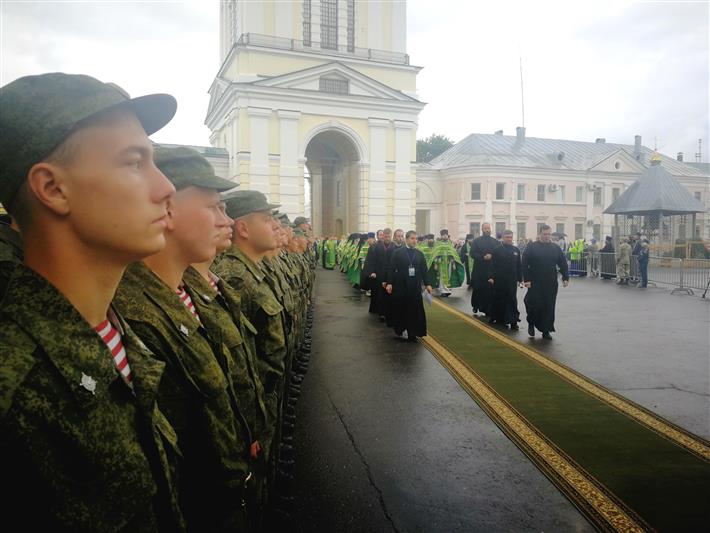 Росгвардейцы обеспечили правопорядок во время проведения праздничных мероприятий, посвященных Дню памяти преподобного Серафима Саровского