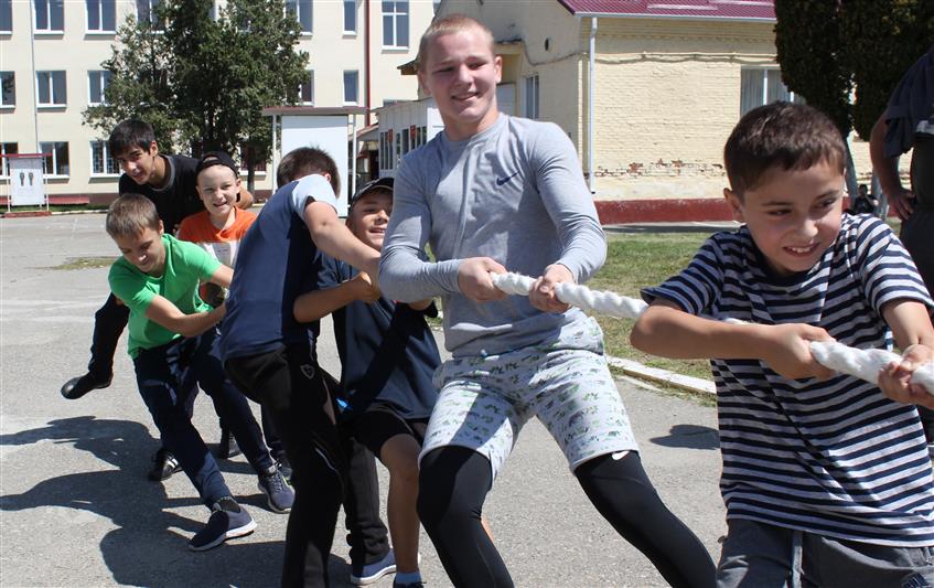 В Управлении Росгвардии по Карачаево-Черкесской Республике прошла акция «День спорта с Росгвардией»