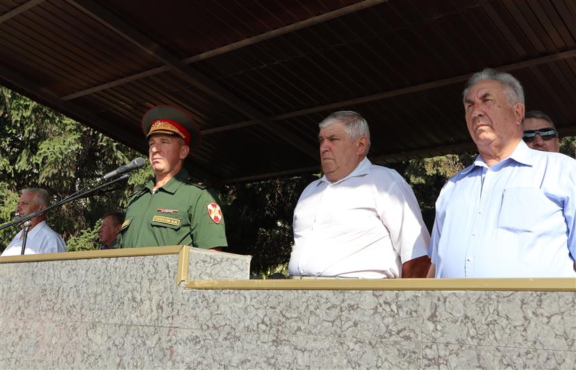 Росгвардейцы провели памятное мероприятие, посвященное 20-летию разгрома боевиков, вторгшихся на территорию Республики Дагестан