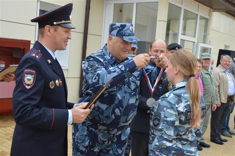 Бойцы орловского ОМОН стали победителями межведомственных соревнований кинологов, посвященных погибшему сослуживцу