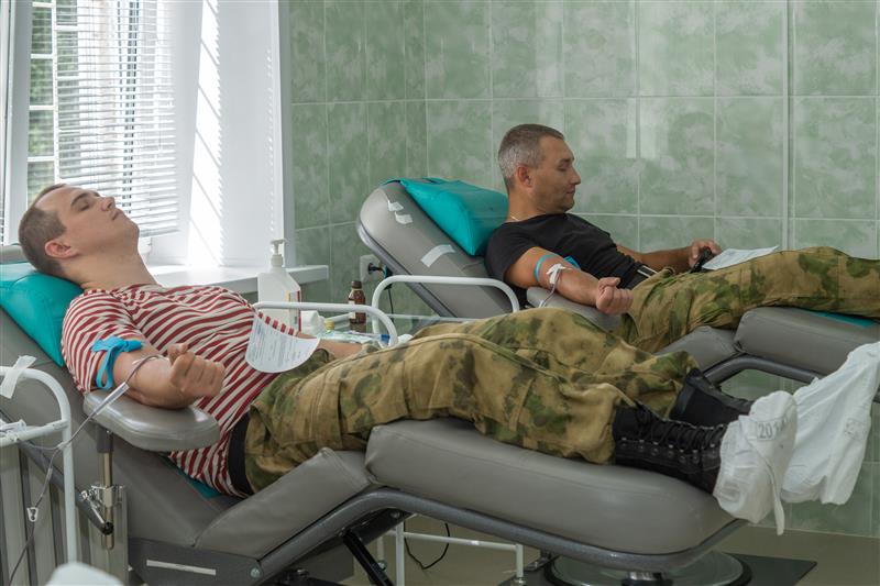 Воронежские росгвардейцы приняли участие в донорской акции