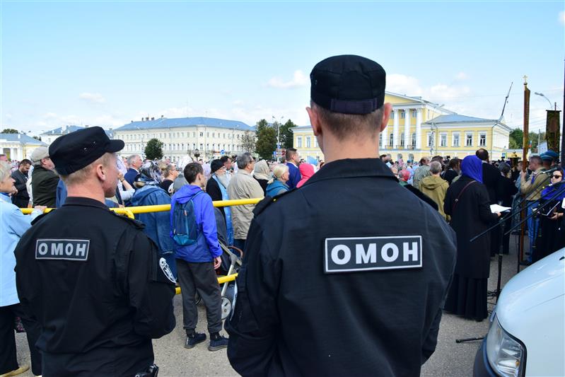 Росгвардия обеспечила правопорядок в Костроме в ходе торжеств, посвященных обретению чудотворной Феодоровской иконы Божией Матери