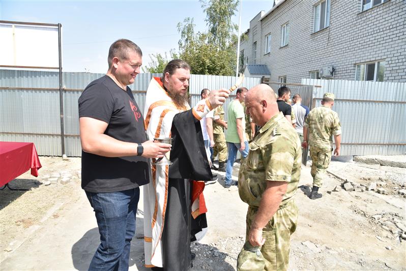 В грозненском соединении Росгвардии прошел молебен по случаю начала строительства храма Преподобного князя Даниила Московского