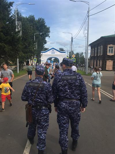 Красноярские росгвардейцы обеспечили правопорядок во время празднования 400-летия  Енисейска