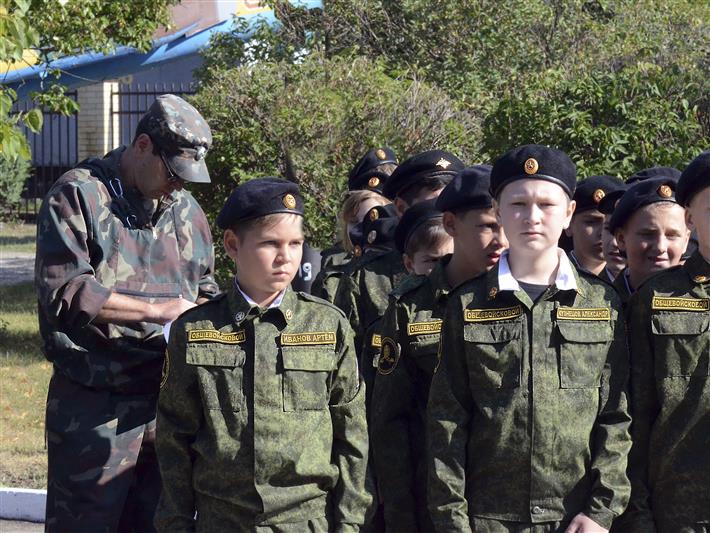 Ставропольские росгвардейцы приняли участие в тренировочных сборах кадет-ермоловцев