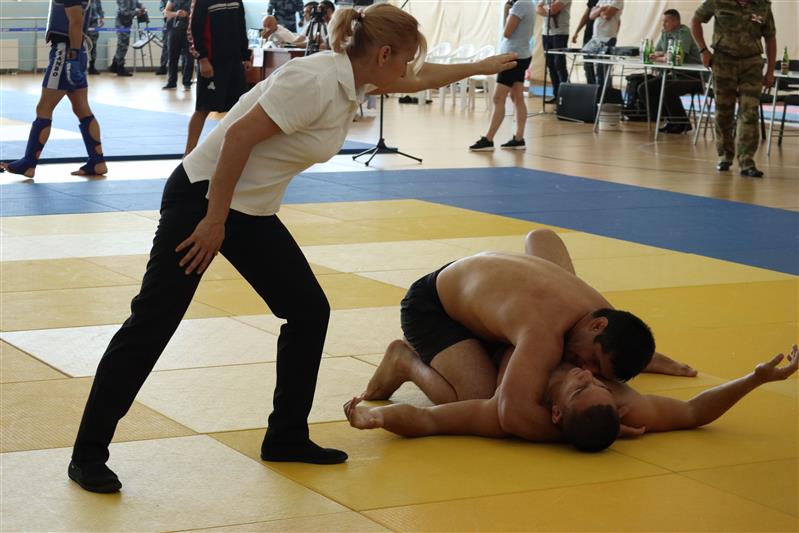 В Кисловодске стартовал чемпионат Росгвардии по комплексному единоборству (фото)