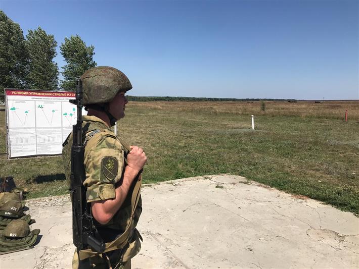 Военнослужащие Южного округа Росгвардии приняли участие в комплексном занятии, приуроченном к 250-летию со дня рождения Евграфа Комаровского