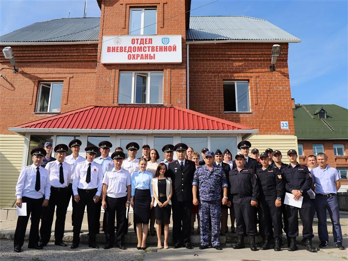 В отделе вневедомственной охраны по городу Ханты-Мансийску отметили юбилей 
