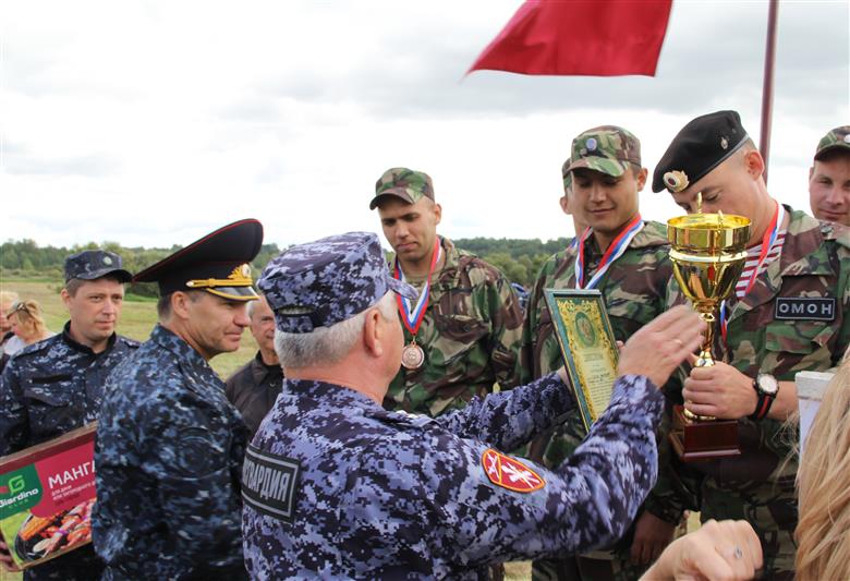 Тюменский ОМОН занял почётное место на Конкурсе     профессионального мастерства, посвящённого памяти сотрудников внутренних дел, погибших при исполнении служебного долга