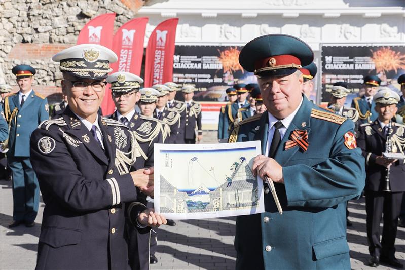 Оркестр Росгвардии и музыканты из Японии дали совместный концерт в Москве