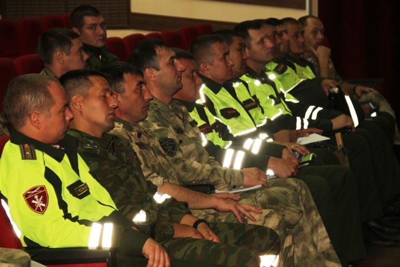 В Хабаровске состоялся учебно-методический сбор с инспекторами ВАИ и начальниками КТП Восточного округа Росгвардии