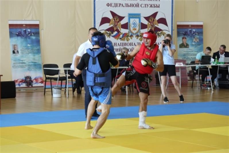 В Кисловодске стартовал чемпионат Росгвардии по комплексному единоборству (фото)